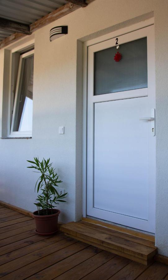 Koller Apartmanhaz Sárvár Extérieur photo