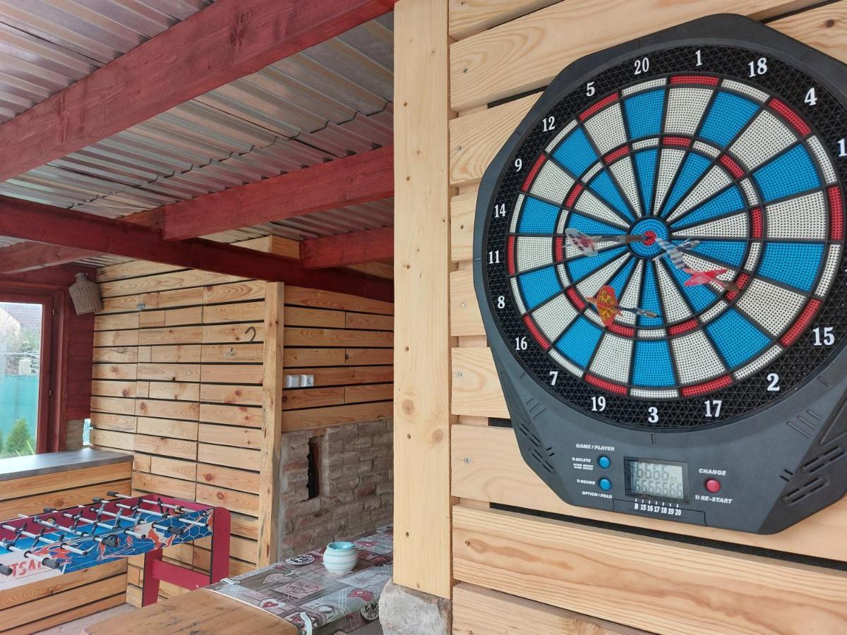 Koller Apartmanhaz Sárvár Extérieur photo